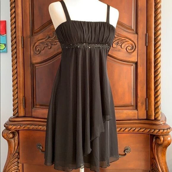 City Triangles strappy black dress- juniors size L - Picture 1 of 7